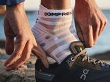 Ponožky Compressport Pro Racing Socks v4.0 Ultralight Run Low - White/ alloy