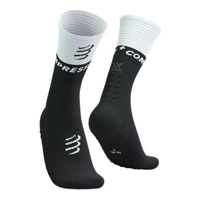 Ponožky Compressport Mid Compression Socks V2.0 - black/white